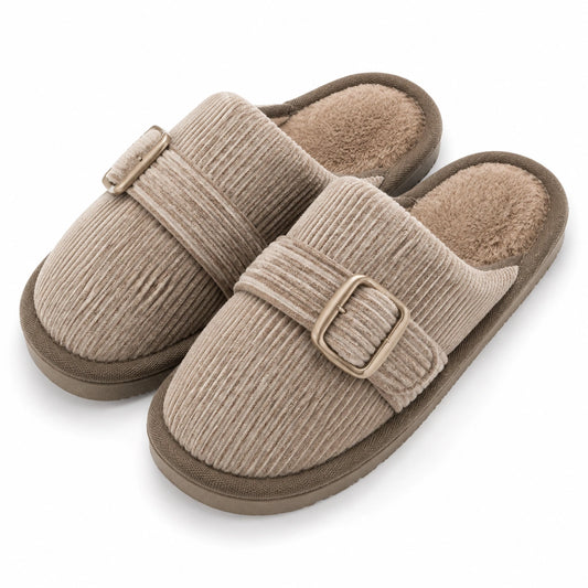 Zapatillas de casa talla 40/41 de tejido acanalado beige con hebilla y forro suave